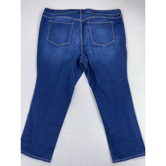 Old Navy Plus Women's Power Slim Mid Rise Straight Jean Size 26 3X Med Blue - Picture 7 of 15